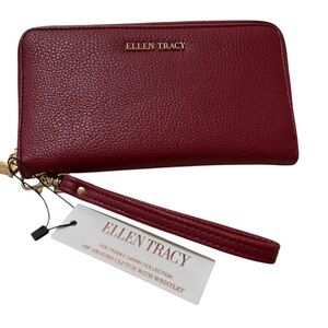 Ellen Tracy Women’s Pebble Grain Faux Leather Zip Around Red Wristlet Wallet NWT